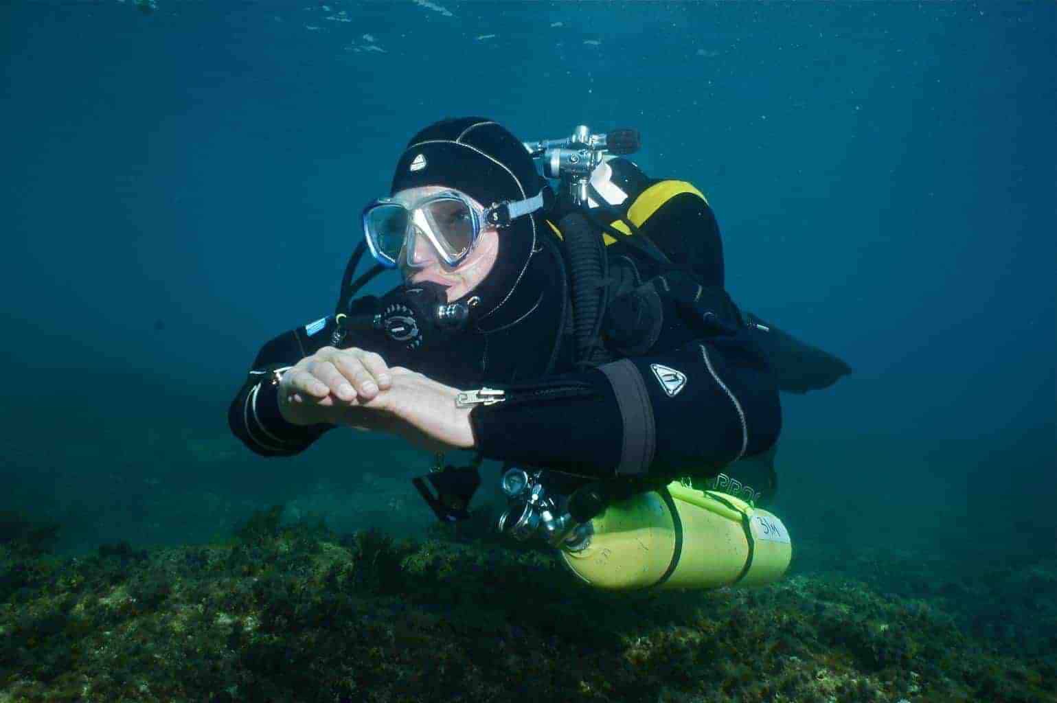Are you ready to become a deep tech diver