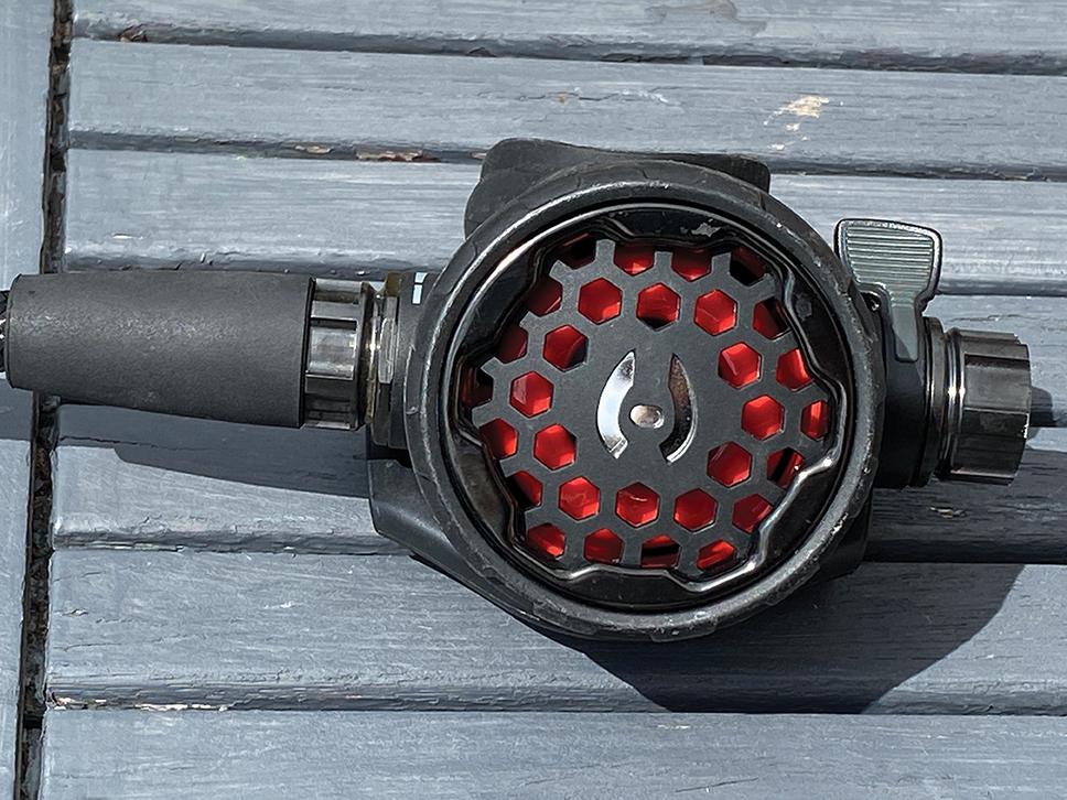 9 Best Scuba Regulators in 2020 over £475.00