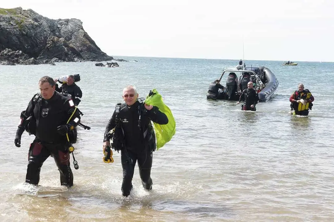 DIVE LIKE A PRO: RIB diving 2 RIB Diving