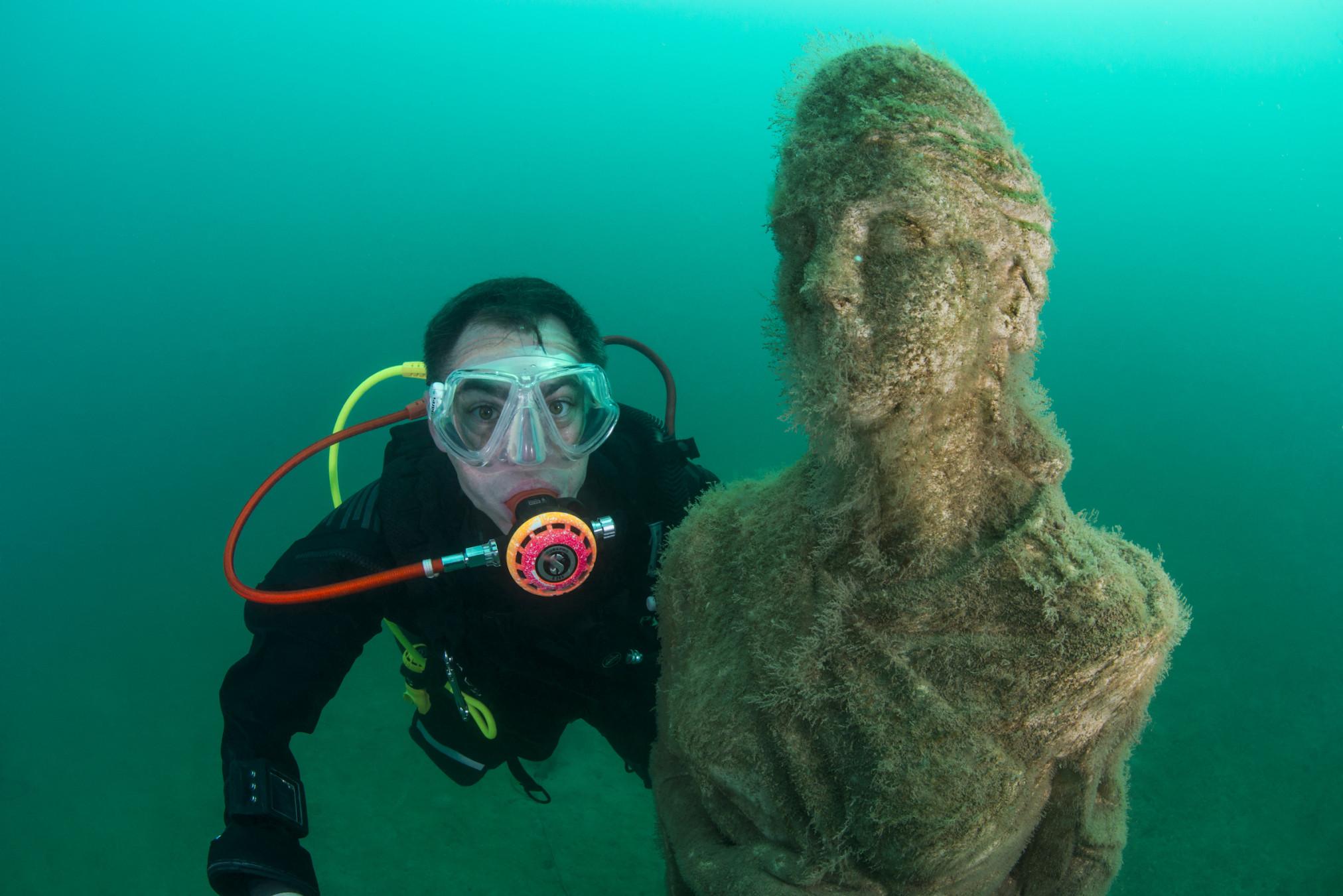 Castletown on Portland Bill - back on the diving map! 4 Castletown 4