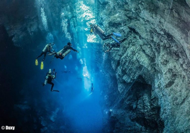Cenote Angelita Scuba Diving