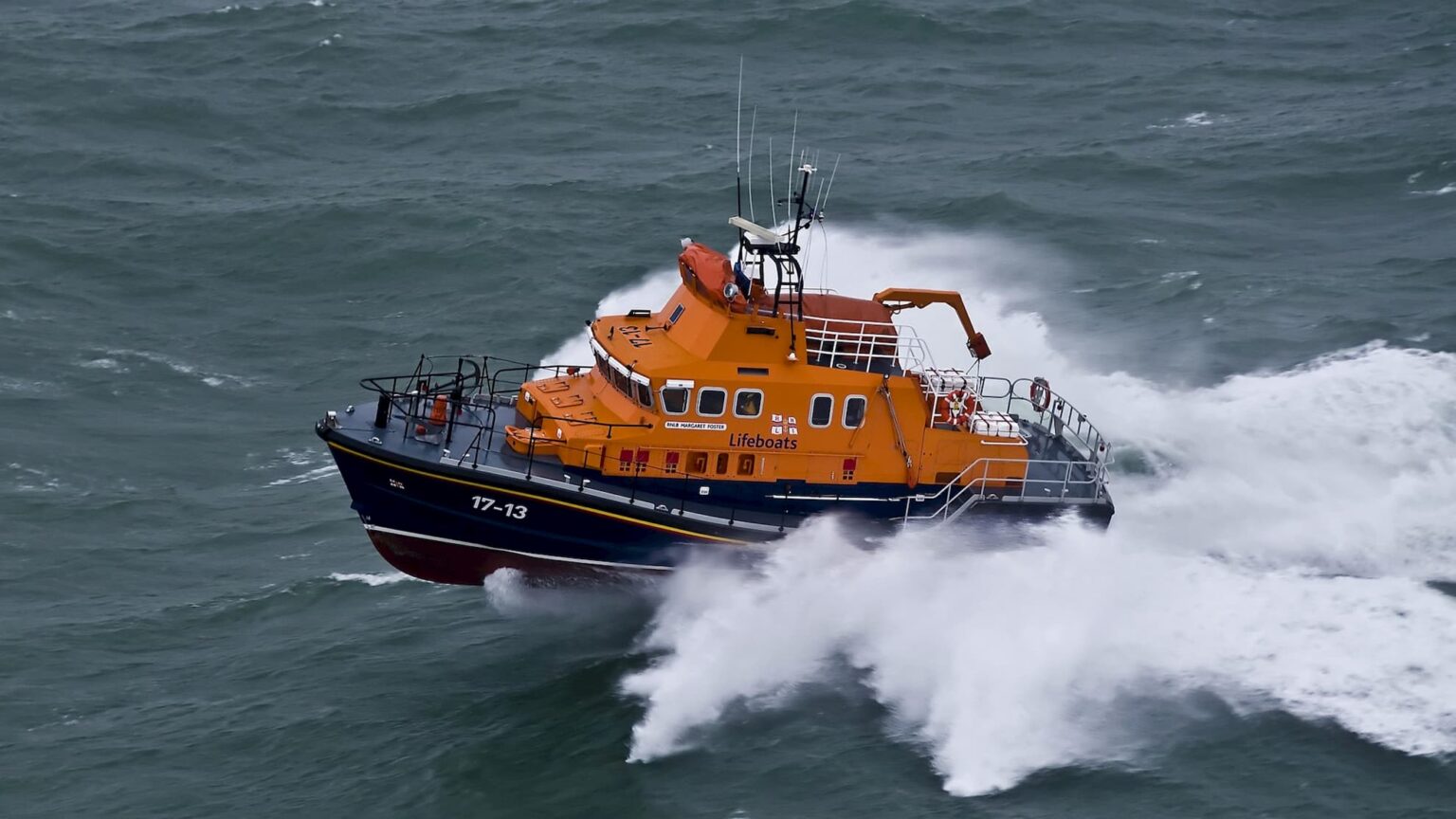 kirkwall-severn-class-lifeboat-TERRY-MOONEY