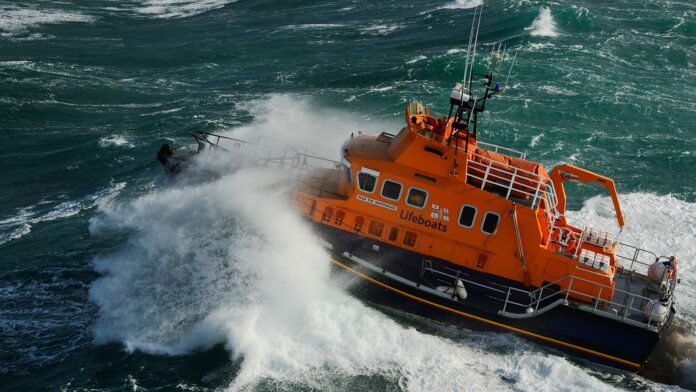 42921-st-marys-severn-class-lifeboat-in-rough-seas-NIGEL-MILLARD-16x9