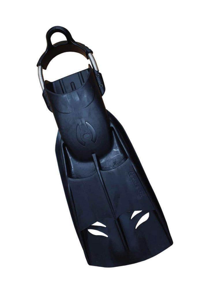 HOLLIS F2 Fins review 1 HOLLIS F2 – Scuba Diving Equipment Test