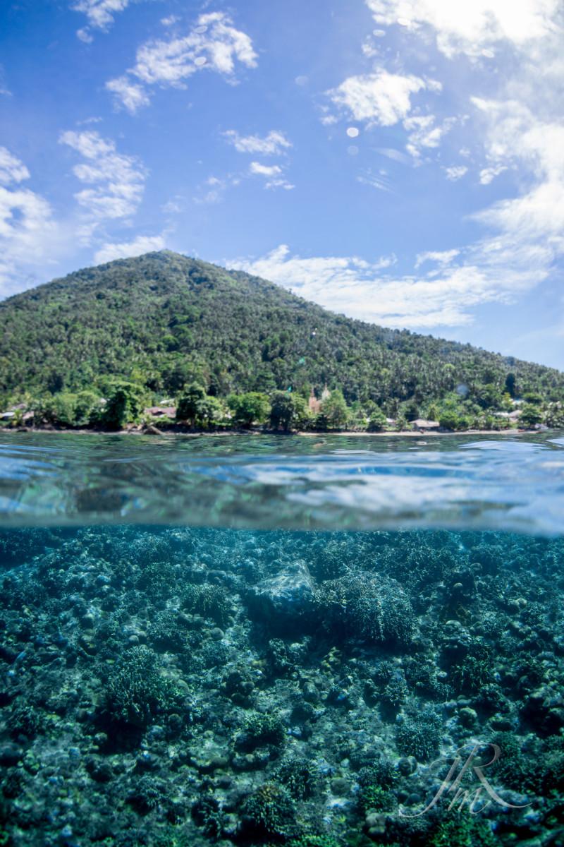 Top 5 Best Dive Sites of Siladen, Bunaken Marine Park, Indonesia