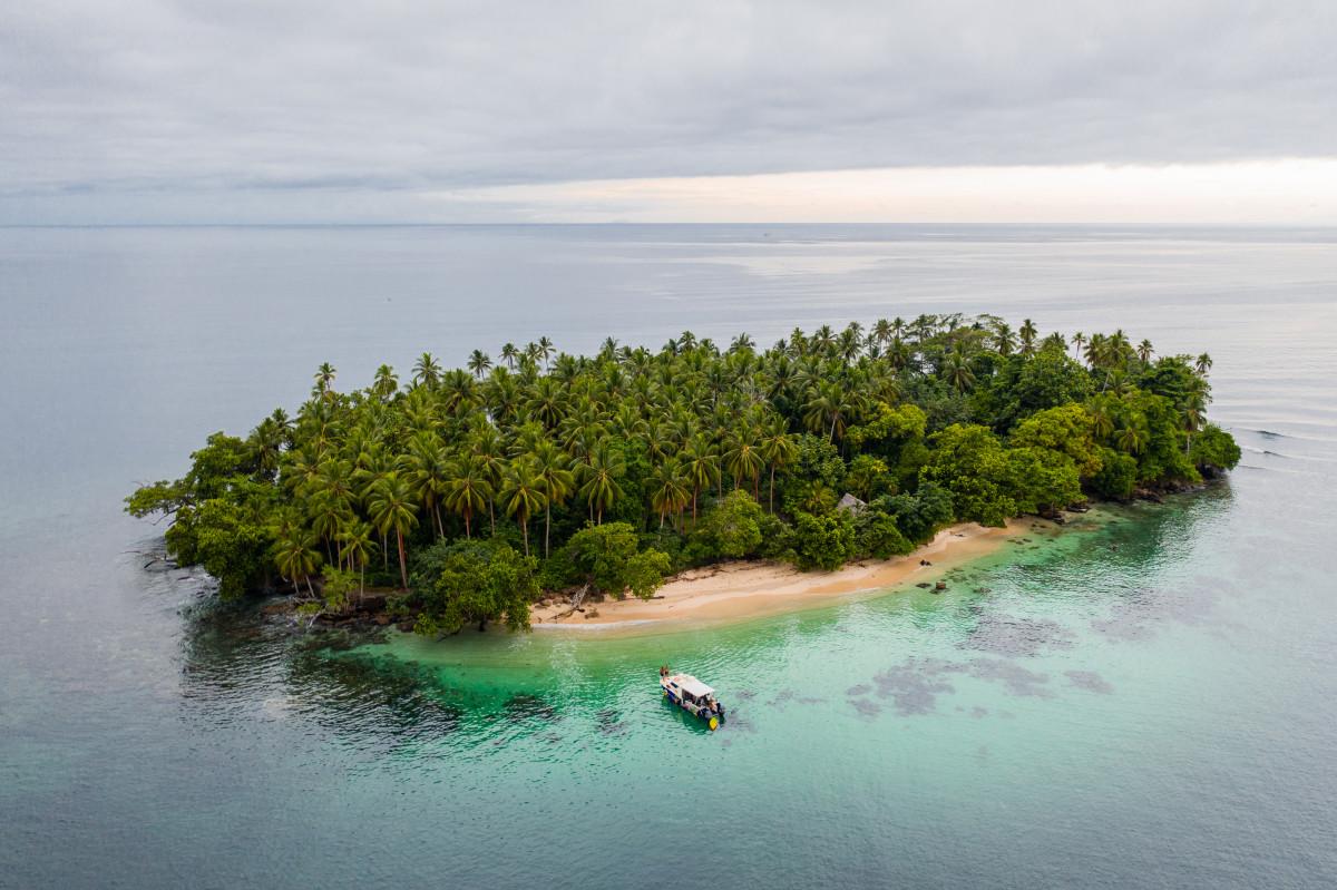 Papua New Guinea - The 5 Must-Visit Dive Resorts