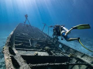 Amazing Wreck Diving in Tahiti