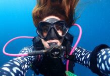 Underwater Selfie Day