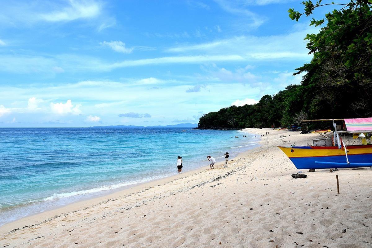 Paal Beach, Manado