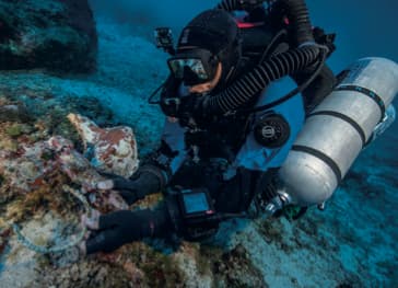 Q&A: technical diving guru Phil Short 3 Hard at work at the Antikythera site