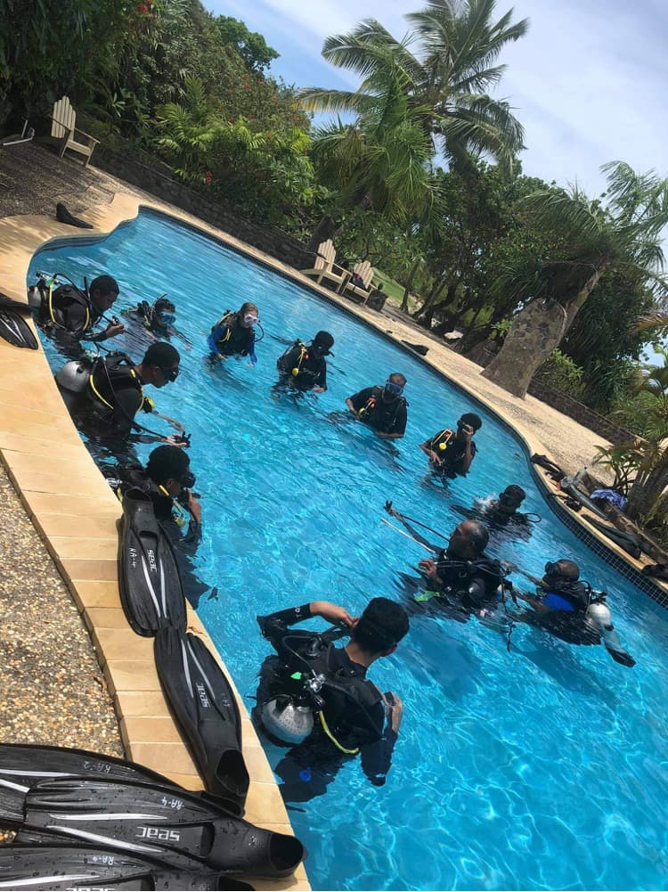 Volivoli Beach Resort FIJI day 1 pool session