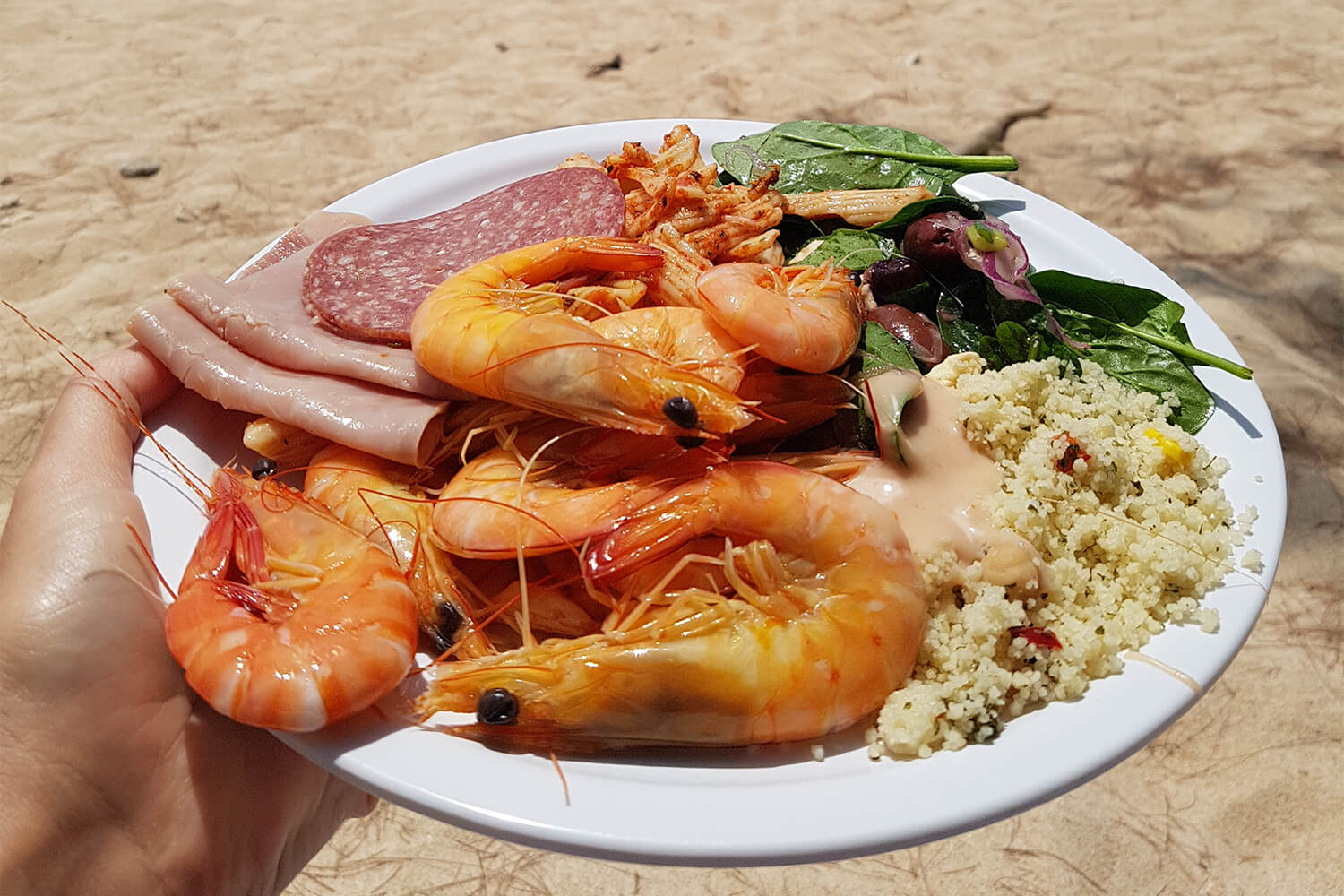 Frankland Islands - Buffet lunch on the beach