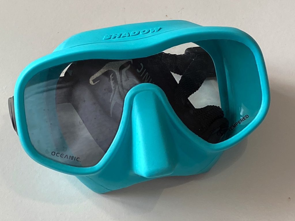 Scuba Masks: Oceanic Shadow (SRP: £49.95)