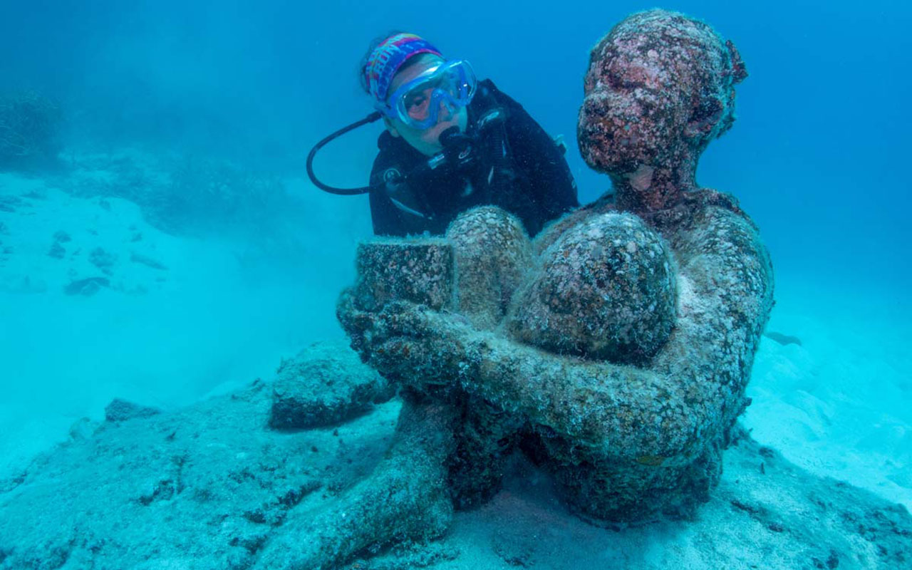 Incredible Museum of Underwater Art