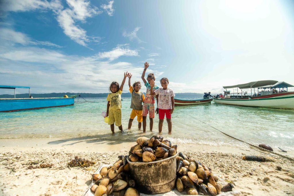 The Amazing Papuan people of Raja Ampat