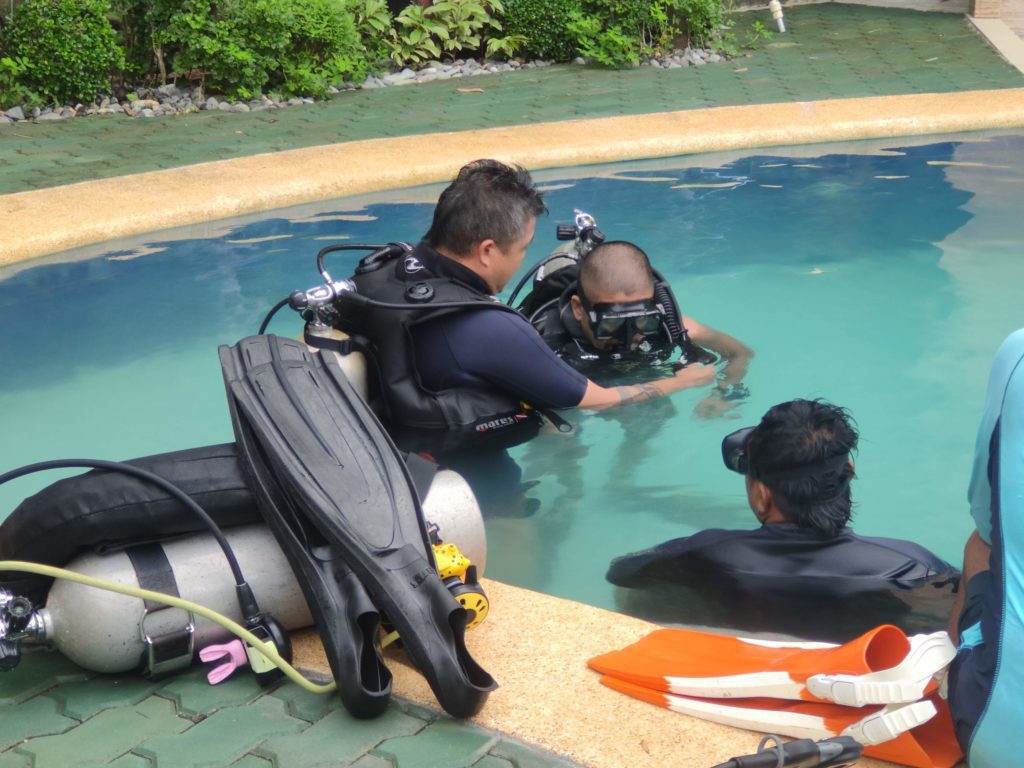 22 Divers Pass Special Dive Guide Training in the Philippines