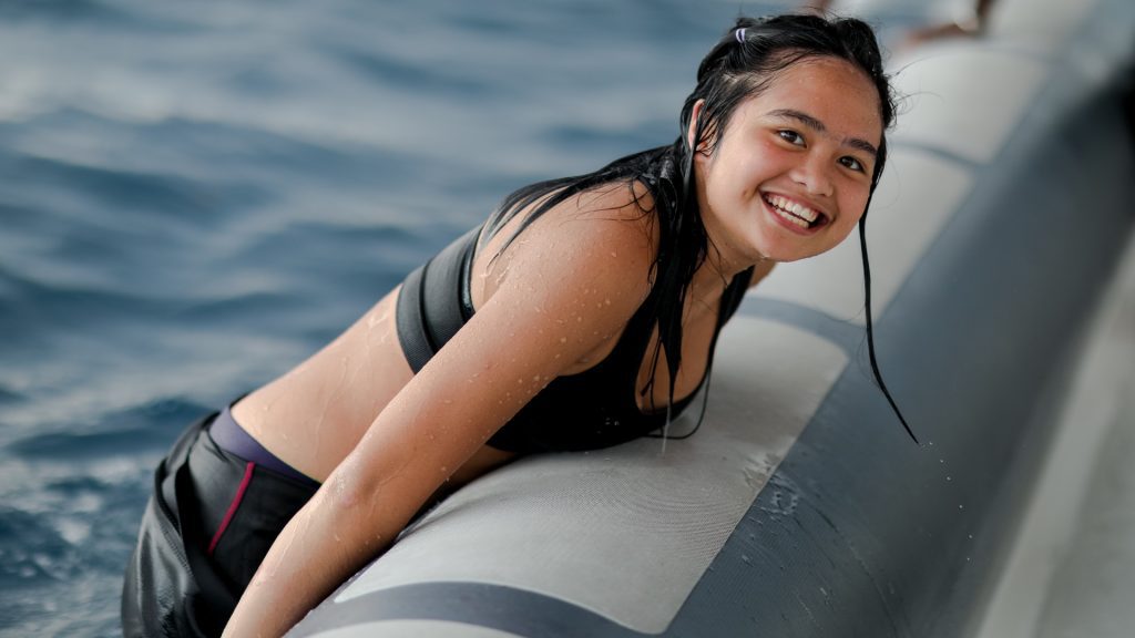 Faye Simanjuntak Scuba Diving