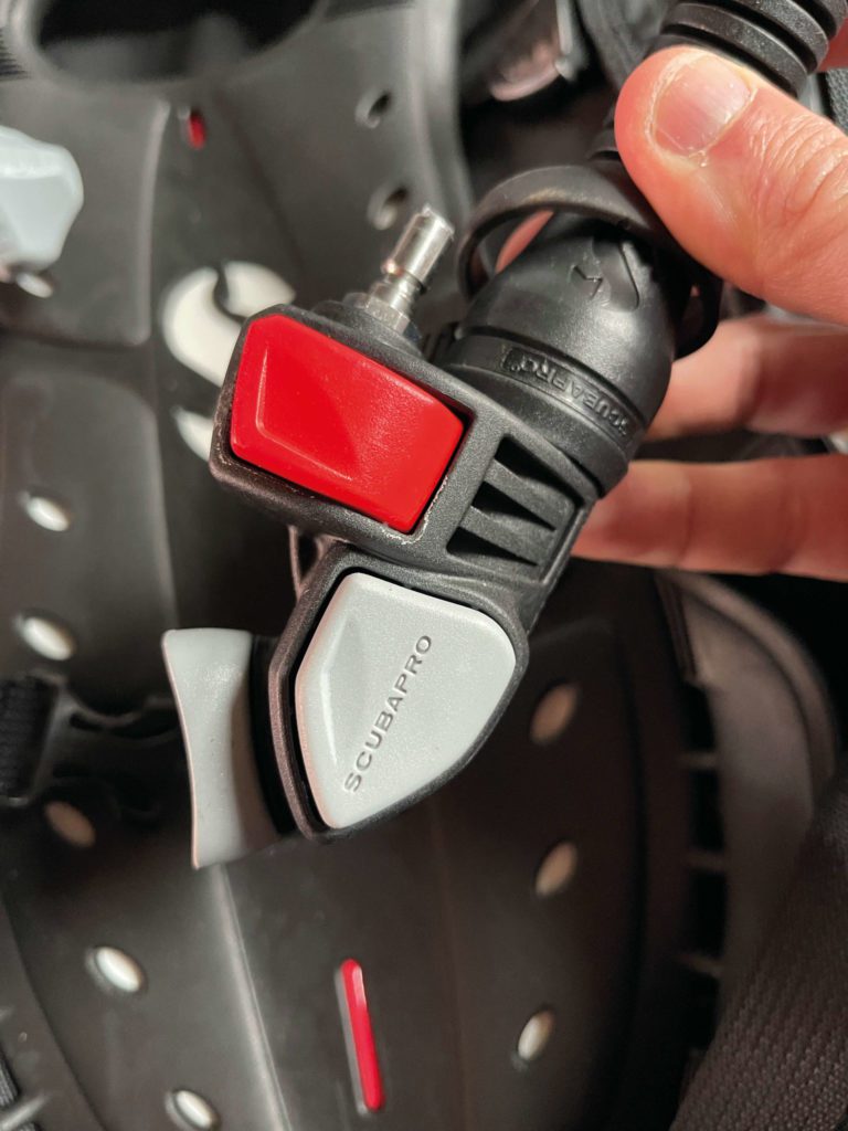 Scubapro Hydros Pro BCD Review 6 Scubapro Hydros Pro BCD Inflator