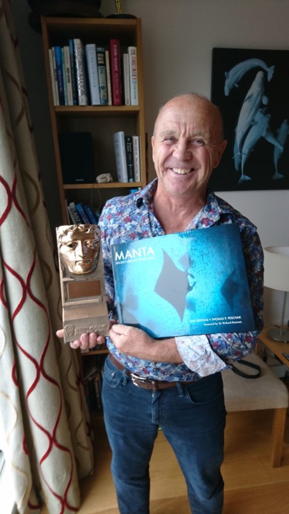 Celebrate World Manta Day with Doug Allan 1 Doug Allan