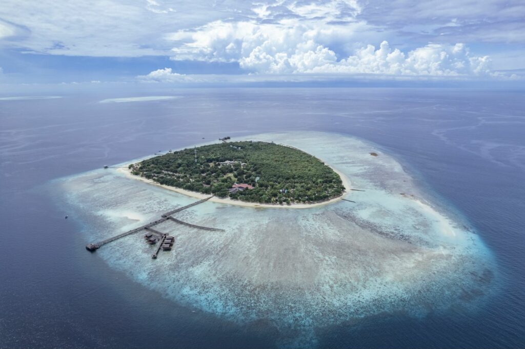 Stunning Pom Pom Island Resort