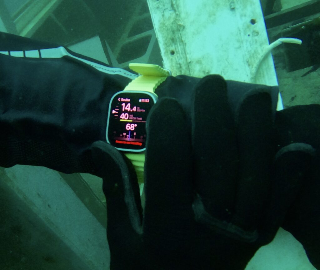 Scrolling the Digital Crown on the Apple Watch Ultra even with thick neoprene gloves is easy