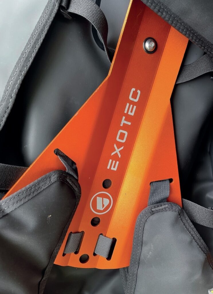 Apeks Exotec BCD Review: Comfort & Performance Unite 2 Apeks Exotec BCD 1
