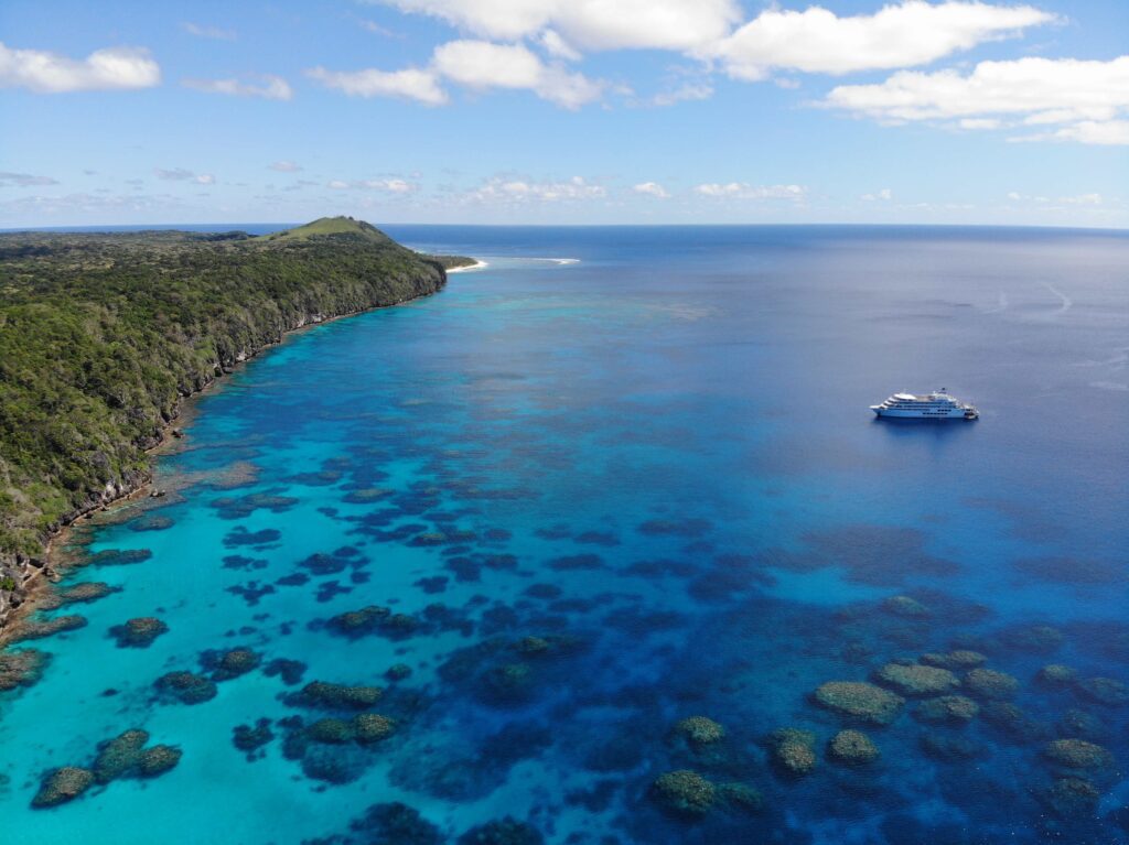 Captain Cook Cruises Offer for Solo Travellers 3 Captain Cook Cruises offer doe Solo Travellers