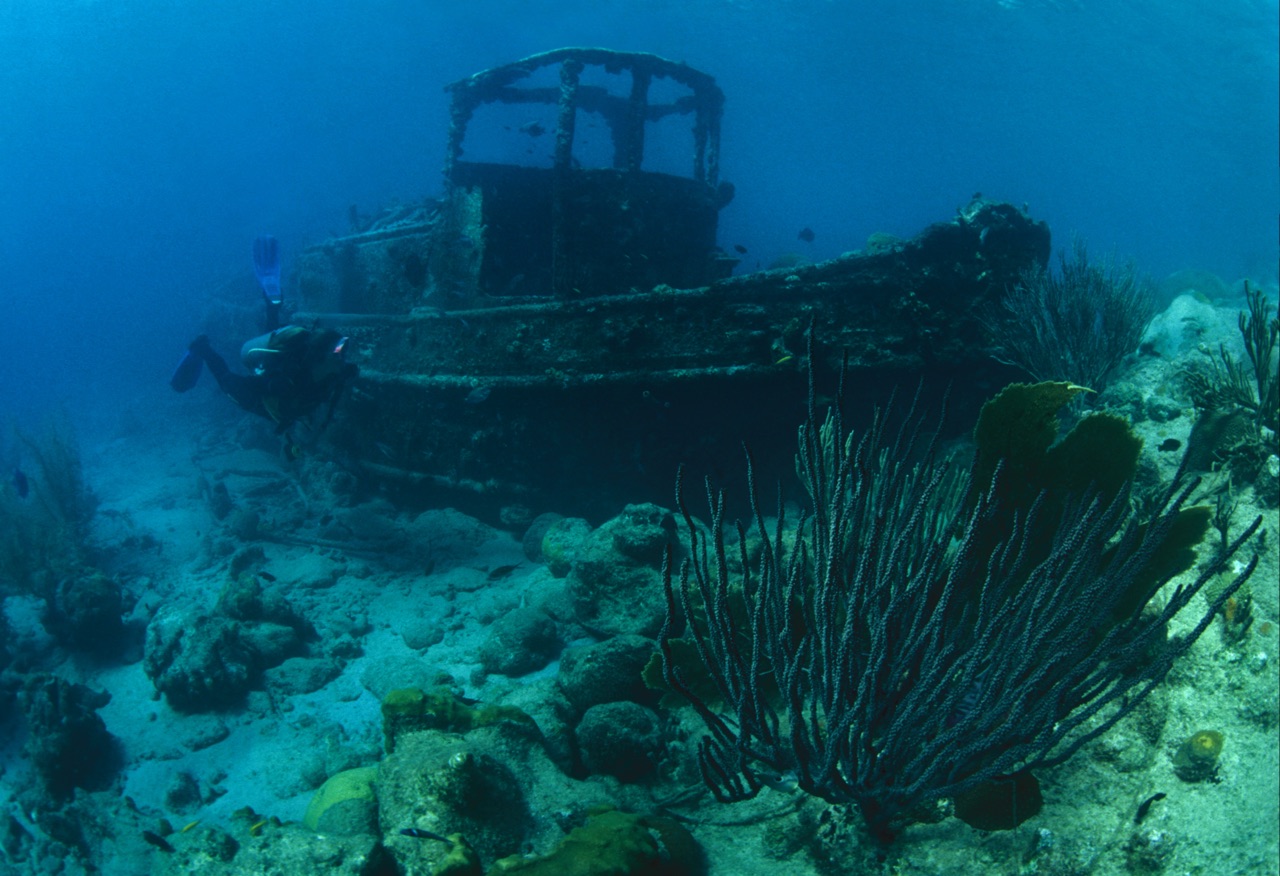 Curacao Wreck Diving